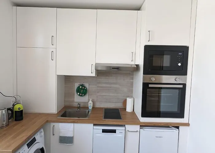 Apartmán Reina Apartment- Next To Zoo And Close To Mall Paradise *