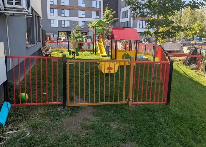 Apartmán Reina Apartment- Next To Zoo And Close To Mall Paradise Sofie