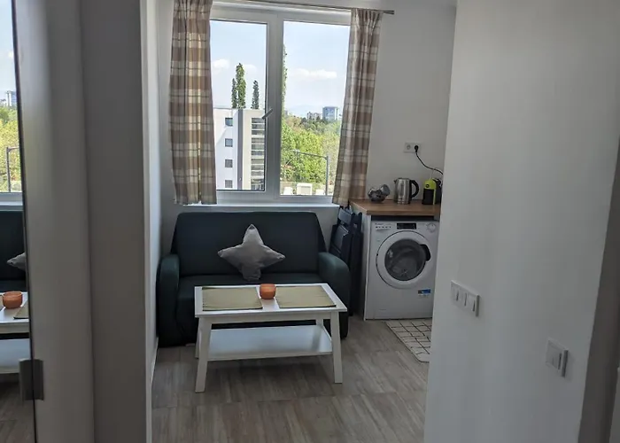 Reina Apartment- Next To Zoo And Close To Mall Paradise Sofia